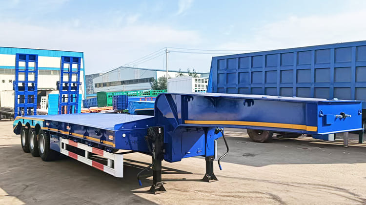 3 Axle Low Bed Trailer Truck for Sale in Guam