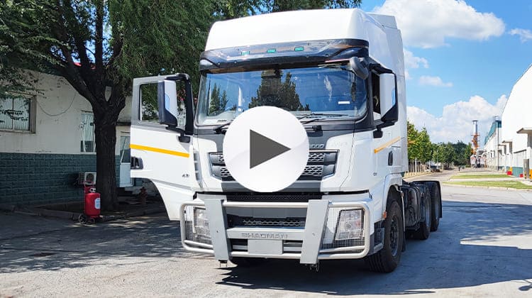 Shacman X3000 6X4 Tractor Trucks for Sale in Guam Gugum