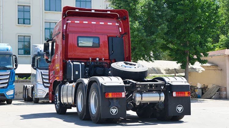 Foton Truck Price Auman GTL Truck Tractor for Sale in Guam Guhgt