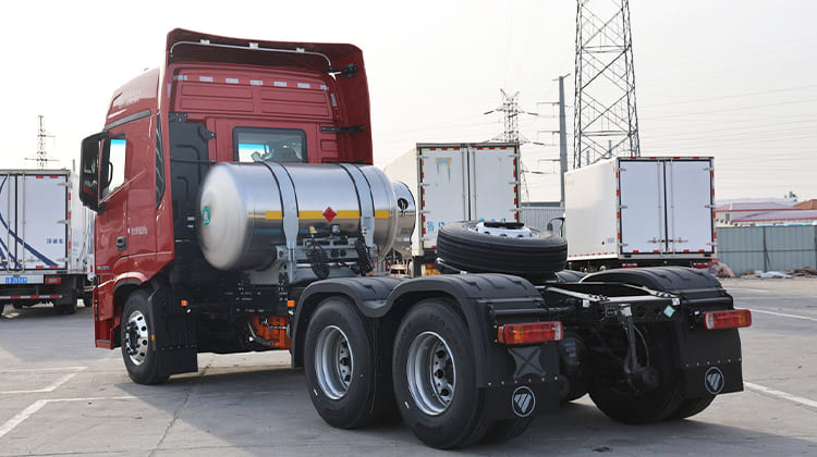 Foton Tractor GTL 6x4 Truck Head for Sale in Guam Agana