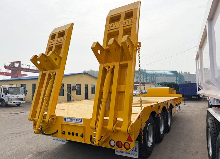 Tri Axle Excavator Lowbed Semi Trailer in Guam