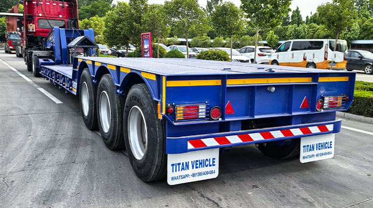 lowboy gooseneck trailer