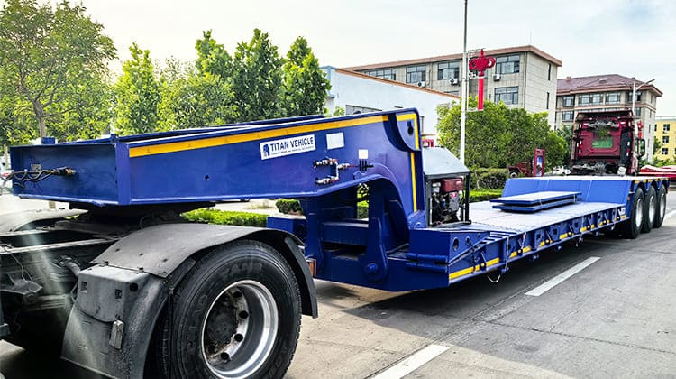 3 Axle Hydraulic Detachable Gooseneck Lowboy Semi Trailer Truck in Guam