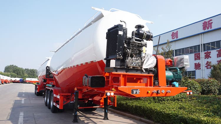 dry bulk trailer