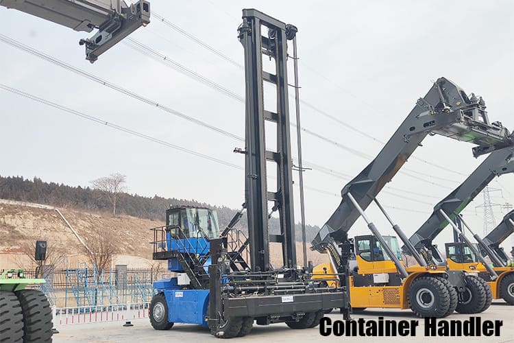 Empty Shipping Telescopic Container Handler Truck for Sale in Brazil