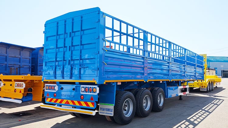 Tri Axle Trailer with Fence for Sale in Guam