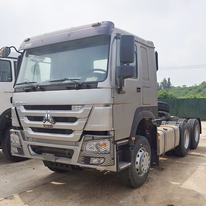 Sinotruk Howo 400HP Used Tractor Truck