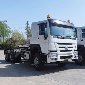 Howotruck 430 6x4 Tractor
